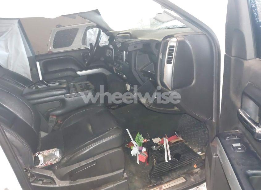 Photo 5 of 2014 Chevrolet Silverado 1500 2LT (VIN 3GCUKREC6EG280836)