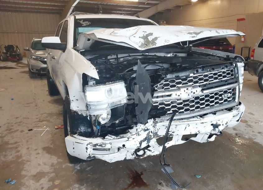 Photo 6 of 2014 Chevrolet Silverado 1500 2LT (VIN 3GCUKREC6EG280836)