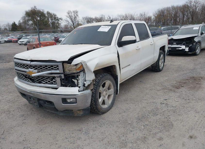 Photo 2 of 2014 Chevrolet Silverado 1500 1LT (VIN 3GCUKREC6EG281114)