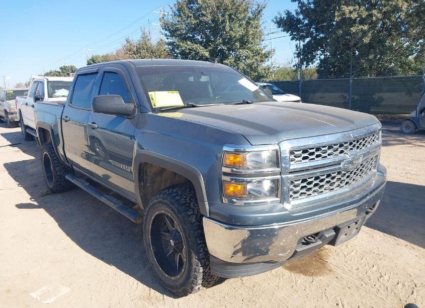 2014 Chevrolet Silverado 1500 1LT (VIN 3GCUKREC6EG506549) main photo