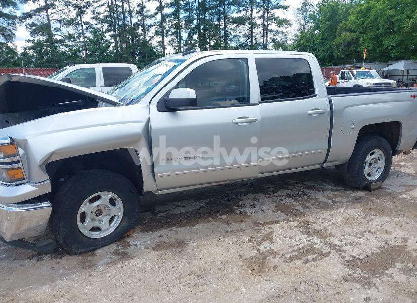 Photo 14 of 2015 Chevrolet Silverado 1500 1LT (VIN 3GCUKREC6FG111532)