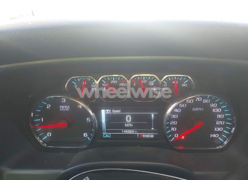 Photo 7 of 2015 Chevrolet Silverado 1500 1LT (VIN 3GCUKREC6FG163663)