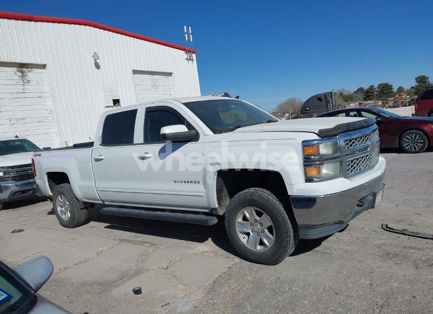 Photo 13 of 2015 Chevrolet Silverado 1500 1LT (VIN 3GCUKREC6FG204938)