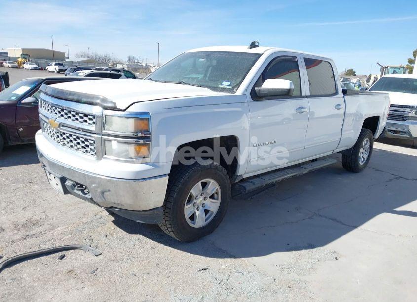 Photo 2 of 2015 Chevrolet Silverado 1500 1LT (VIN 3GCUKREC6FG204938)
