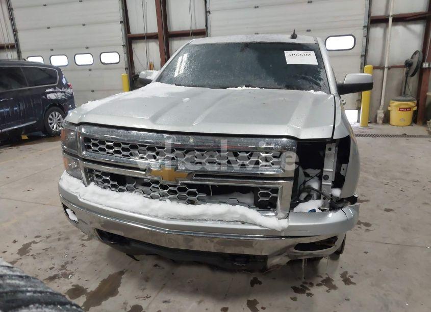 Photo 13 of 2015 Chevrolet Silverado 1500 1LT (VIN 3GCUKREC6FG303470)