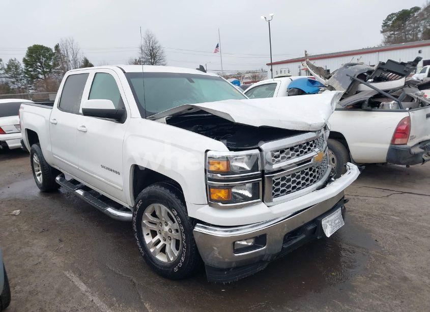 2015 Chevrolet Silverado 1500 1LT (VIN 3GCUKREC6FG323590) main photo