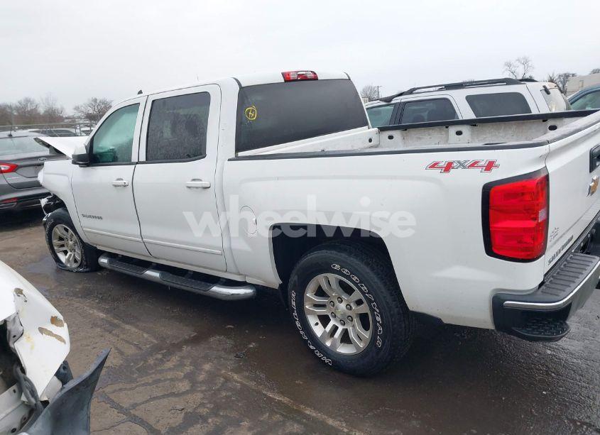 Photo 14 of 2015 Chevrolet Silverado 1500 1LT (VIN 3GCUKREC6FG323590)