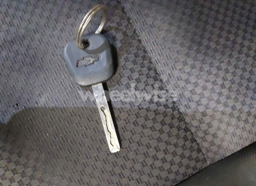 Photo 11 of 2015 Chevrolet Silverado 1500 1LT (VIN 3GCUKREC6FG418151)