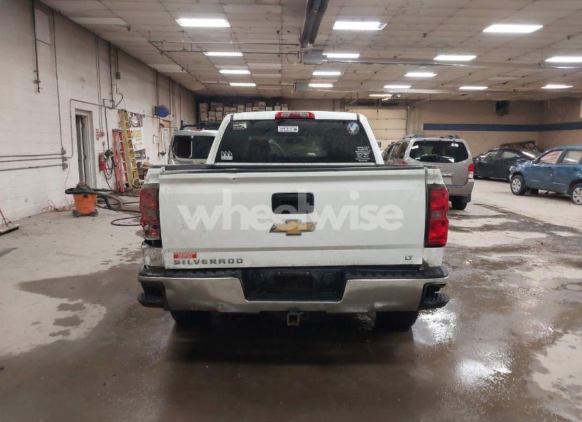 Photo 16 of 2015 Chevrolet Silverado 1500 1LT (VIN 3GCUKREC6FG418151)