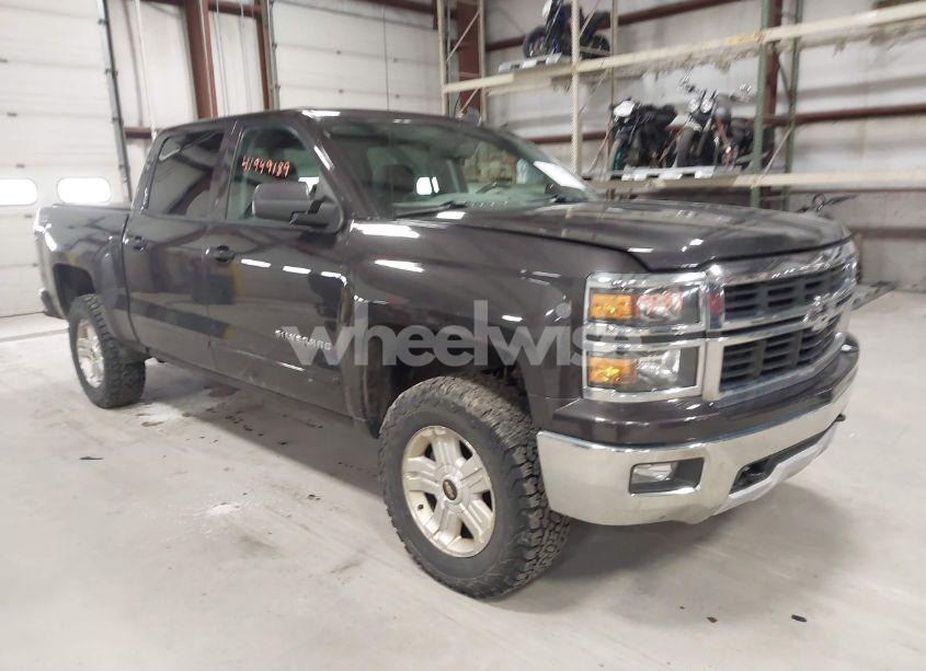 2015 Chevrolet Silverado 1500 2LT (VIN 3GCUKREC6FG460464) main photo