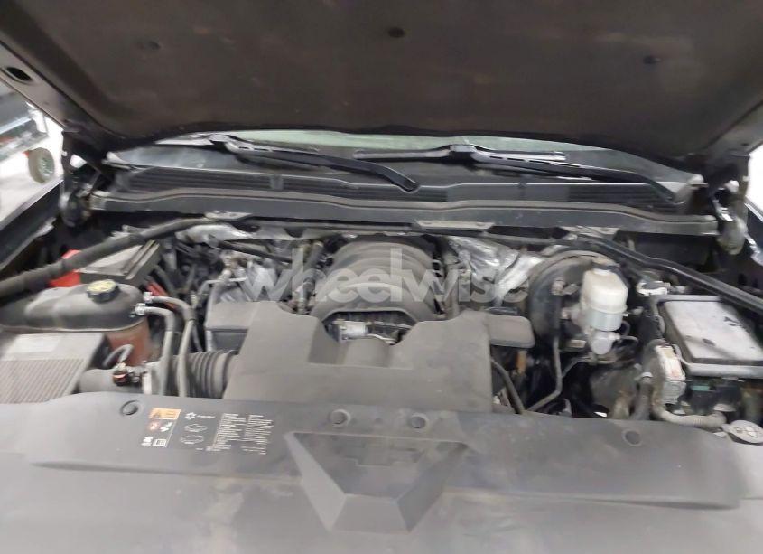 Photo 10 of 2015 Chevrolet Silverado 1500 2LT (VIN 3GCUKREC6FG460464)