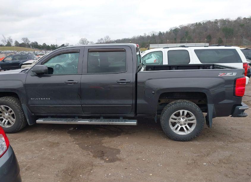 Photo 14 of 2015 Chevrolet Silverado 1500 2LT (VIN 3GCUKREC6FG520775)