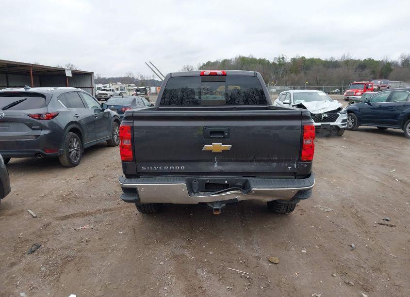 Photo 6 of 2015 Chevrolet Silverado 1500 2LT (VIN 3GCUKREC6FG520775)