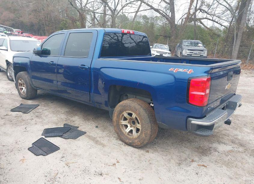 Photo 3 of 2016 Chevrolet Silverado 1500 1LT (VIN 3GCUKREC6GG165155)