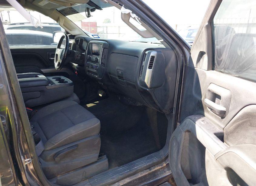 Photo 5 of 2016 Chevrolet Silverado 1500 1LT (VIN 3GCUKREC6GG274957)