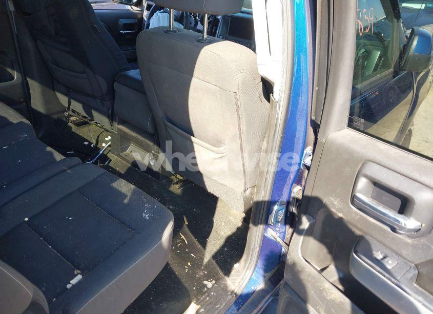 Photo 8 of 2017 Chevrolet Silverado 1500 2LT (VIN 3GCUKREC6HG144372)