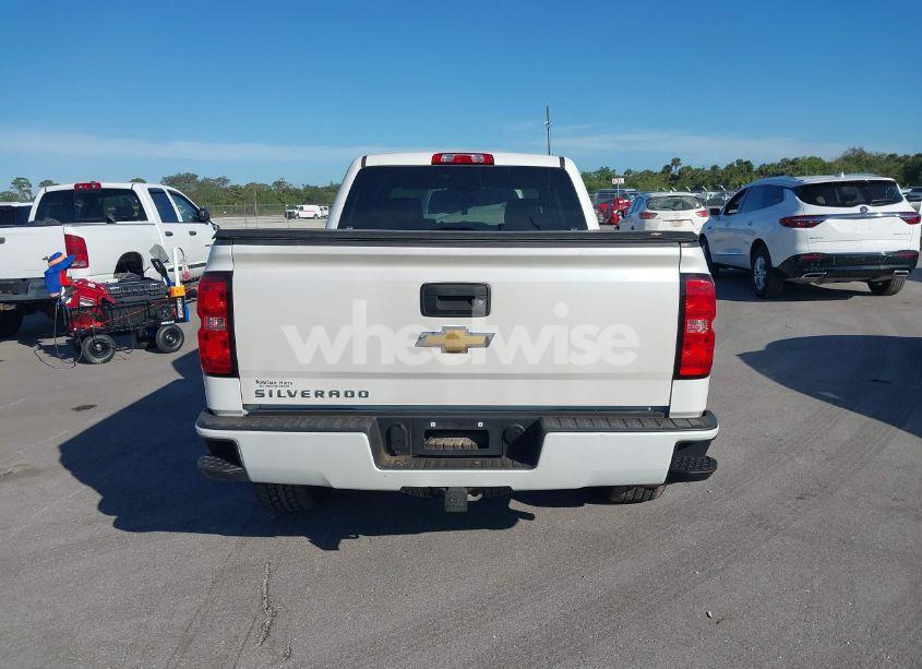 Photo 16 of 2017 Chevrolet Silverado 1500 2LT (VIN 3GCUKREC6HG155517)