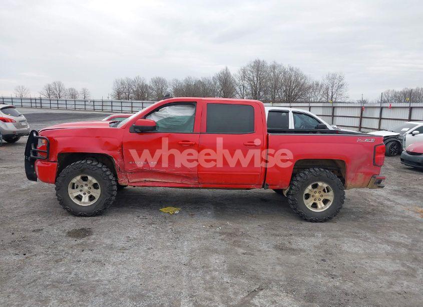 Photo 14 of 2017 Chevrolet Silverado 1500 2LT (VIN 3GCUKREC6HG250109)