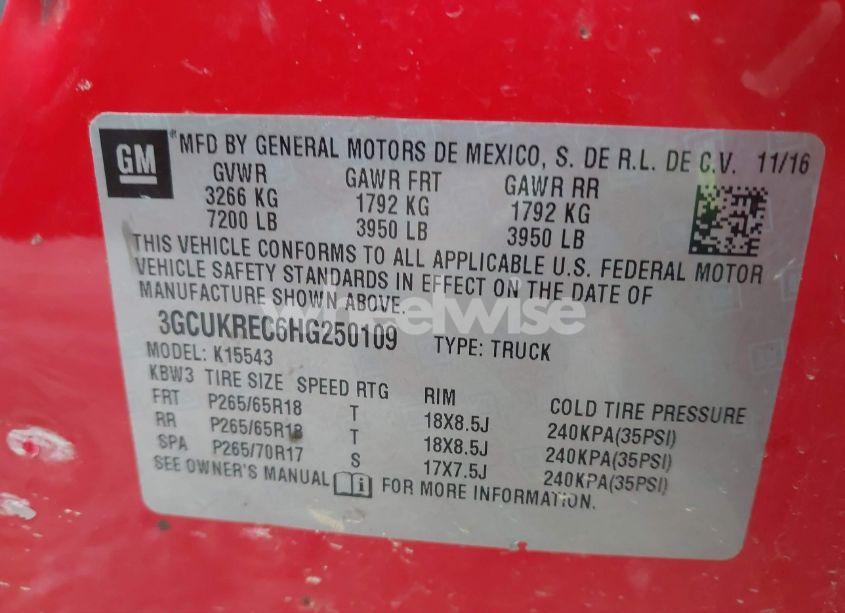 Photo 9 of 2017 Chevrolet Silverado 1500 2LT (VIN 3GCUKREC6HG250109)