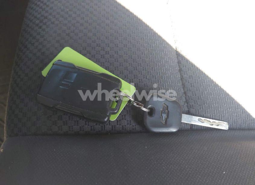 Photo 11 of 2017 Chevrolet Silverado 1500 2LT (VIN 3GCUKREC6HG406441)