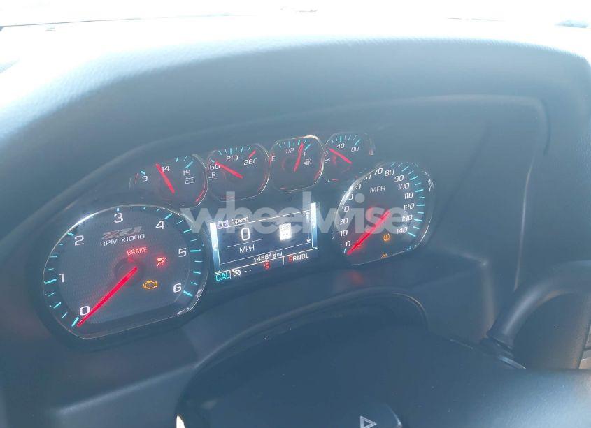 Photo 7 of 2017 Chevrolet Silverado 1500 2LT (VIN 3GCUKREC6HG406441)