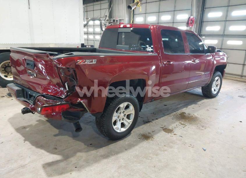 Photo 4 of 2017 Chevrolet Silverado 1500 2LT (VIN 3GCUKREC6HG417861)