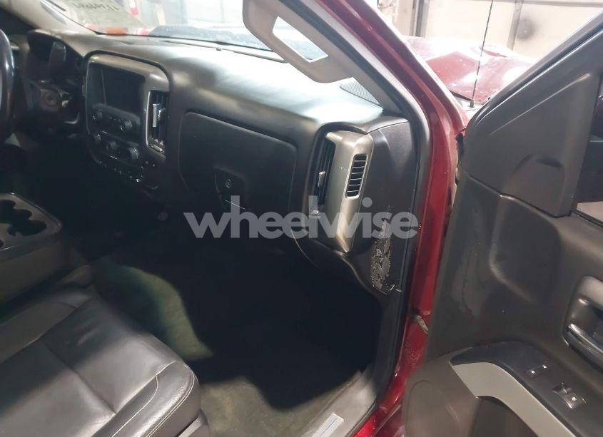 Photo 5 of 2017 Chevrolet Silverado 1500 2LT (VIN 3GCUKREC6HG417861)