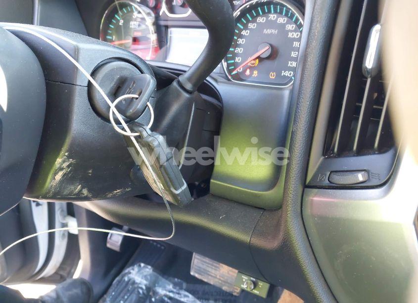 Photo 11 of 2017 Chevrolet Silverado 1500 1LT (VIN 3GCUKREC6HG464324)