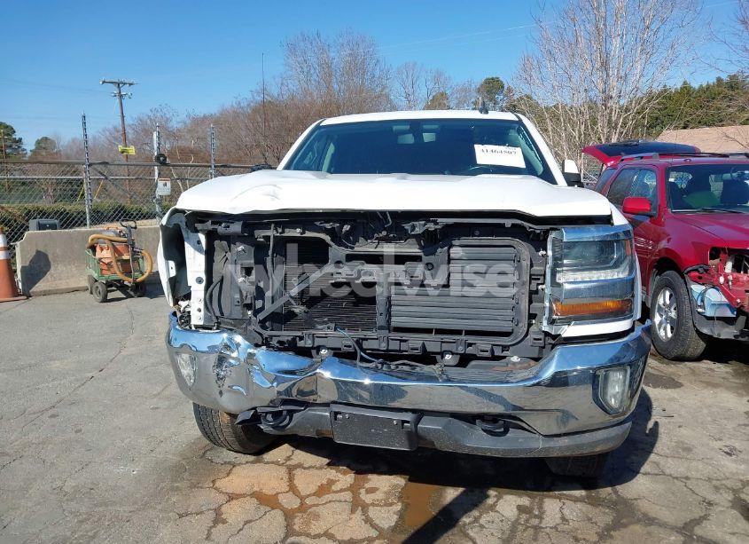 Photo 12 of 2017 Chevrolet Silverado 1500 1LT (VIN 3GCUKREC6HG464324)