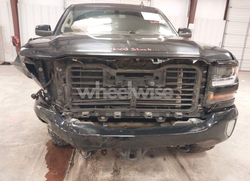 Photo 22 of 2017 Chevrolet Silverado 1500 2LT (VIN 3GCUKREC6HG501307)