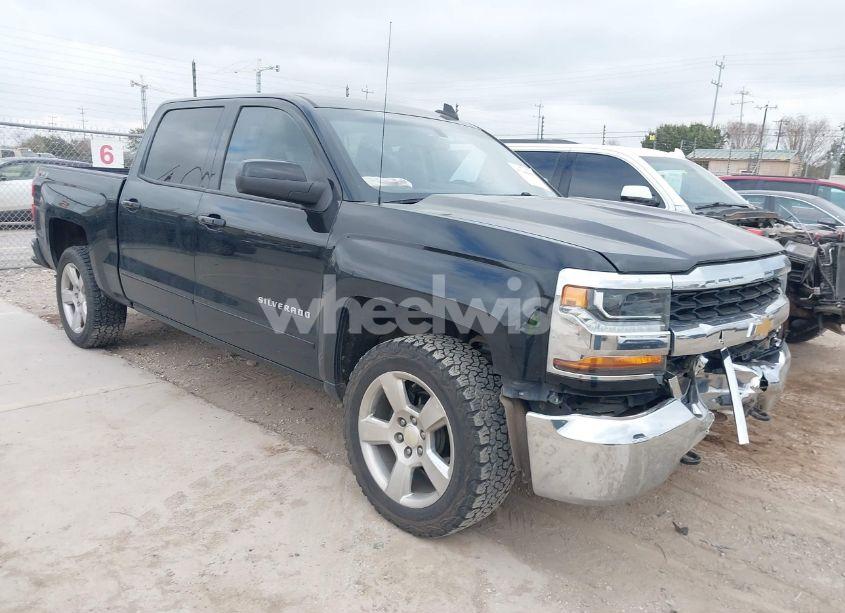 2018 Chevrolet Silverado 1500 1LT (VIN 3GCUKREC6JG188779) main photo