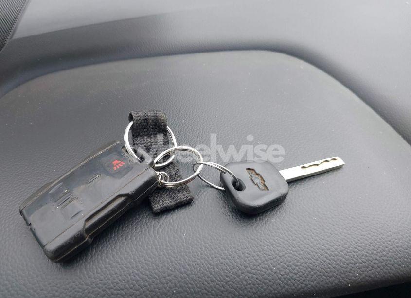 Photo 11 of 2018 Chevrolet Silverado 1500 1LT (VIN 3GCUKREC6JG188779)