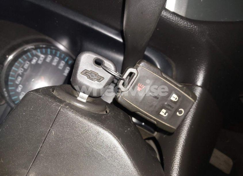 Photo 11 of 2018 Chevrolet Silverado 1500 1LT (VIN 3GCUKREC6JG316129)