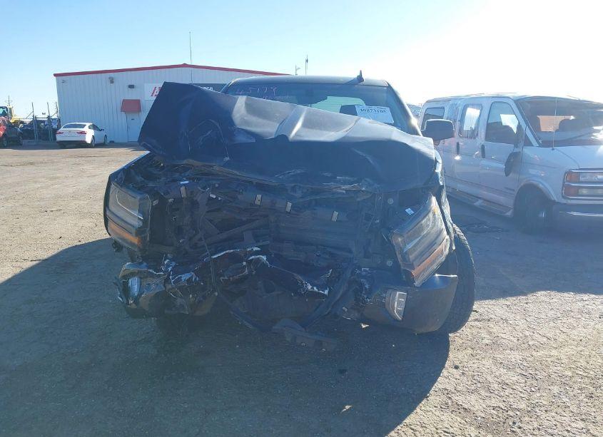 Photo 12 of 2018 Chevrolet Silverado 1500 2LT (VIN 3GCUKREC6JG426498)