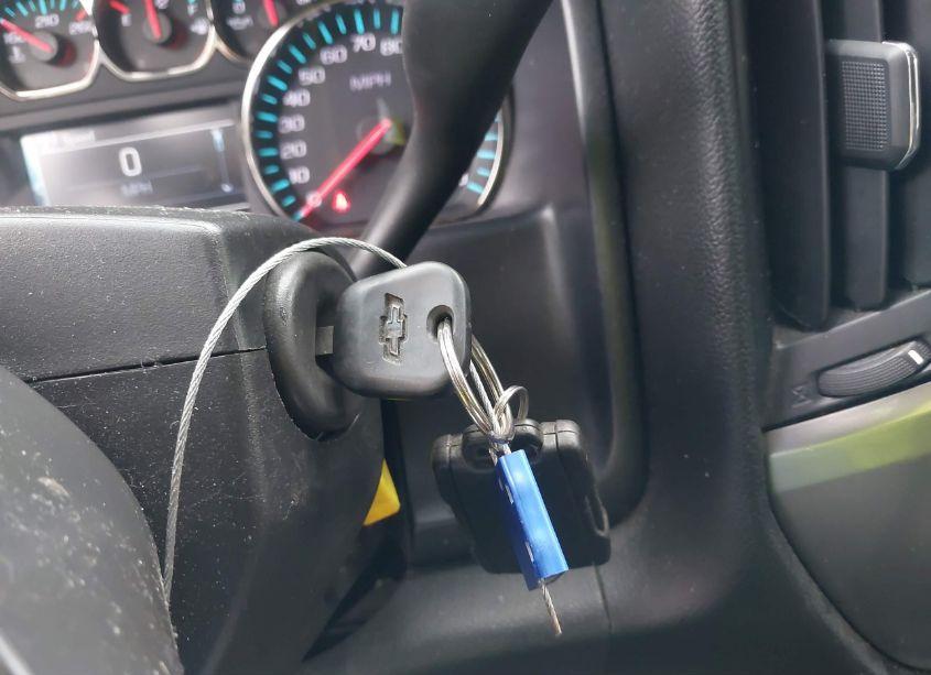 Photo 11 of 2018 Chevrolet Silverado 1500 1LT (VIN 3GCUKREC6JG469920)