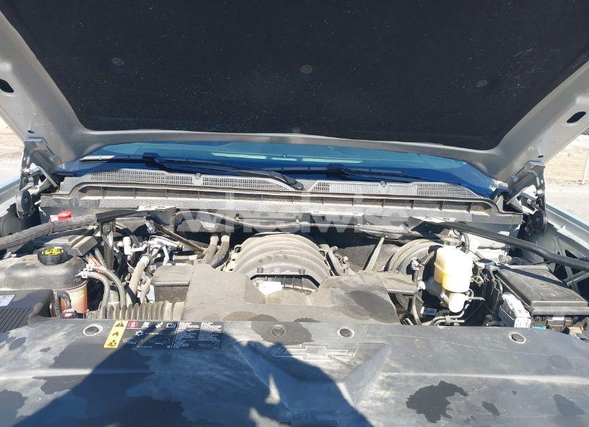 Photo 10 of 2018 Chevrolet Silverado 1500 2LT (VIN 3GCUKREC6JG508117)