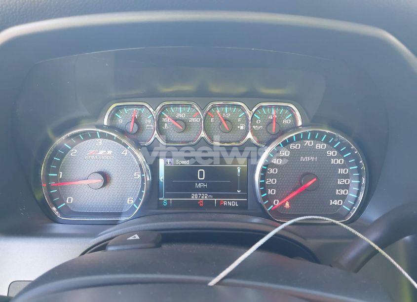 Photo 7 of 2018 Chevrolet Silverado 1500 2LT (VIN 3GCUKREC6JG508117)