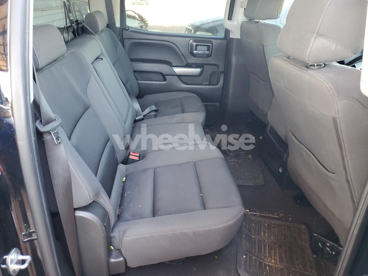 Photo 10 of 2018 CHEVROLET SILVERADO K1500 LT (VIN 3GCUKREC6JG517223)