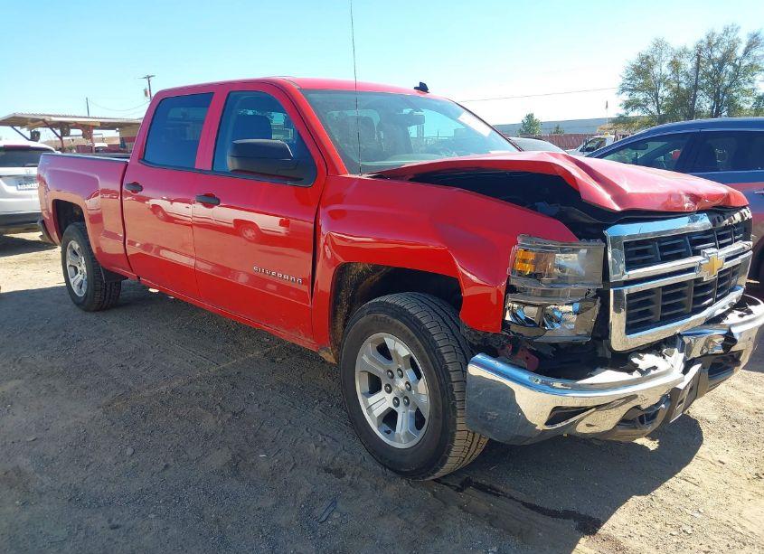 2014 Chevrolet Silverado 1500 2LT (VIN 3GCUKREC7EG121579) main photo