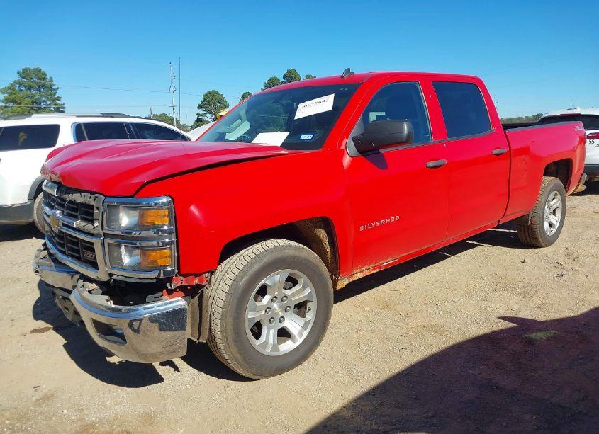 Photo 2 of 2014 Chevrolet Silverado 1500 2LT (VIN 3GCUKREC7EG121579)