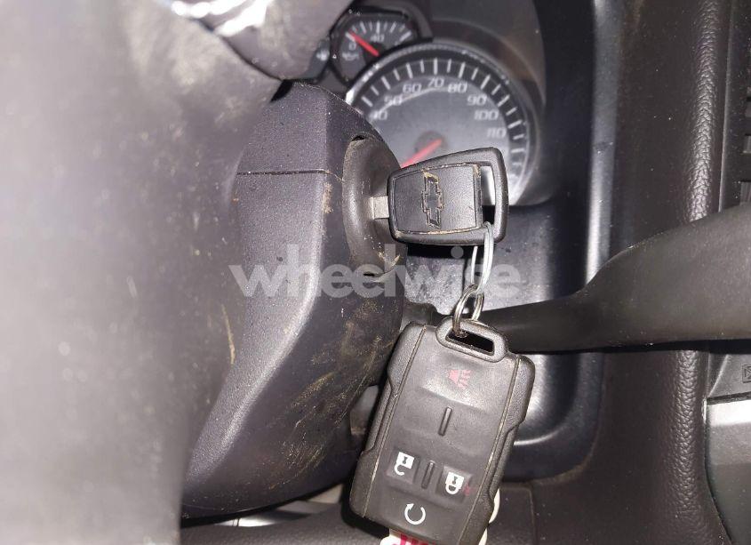 Photo 11 of 2014 Chevrolet Silverado 1500 2LT (VIN 3GCUKREC7EG231029)