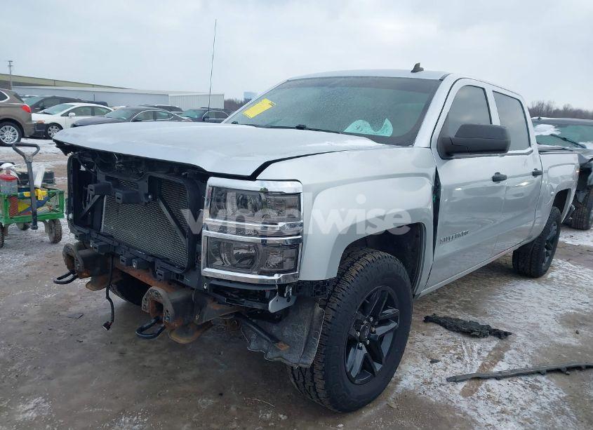 Photo 2 of 2014 Chevrolet Silverado 1500 1LT (VIN 3GCUKREC7EG314914)