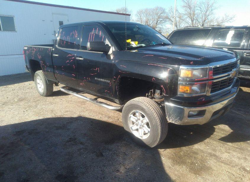 2014 Chevrolet Silverado 1500 1LT/2LT (VIN 3GCUKREC7EG366804) main photo