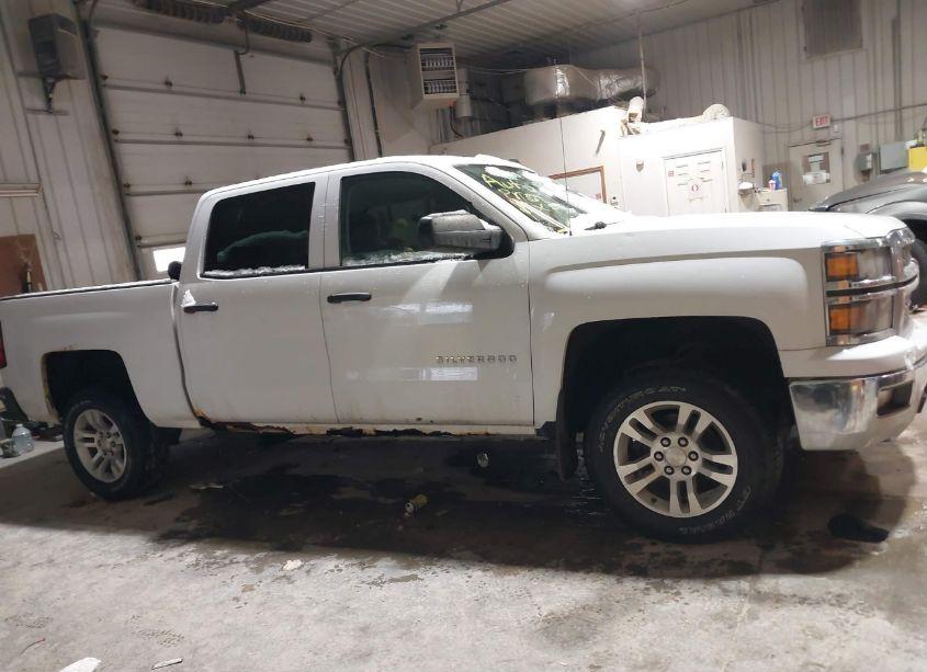 Photo 13 of 2014 Chevrolet Silverado 1500 1LT (VIN 3GCUKREC7EG410302)