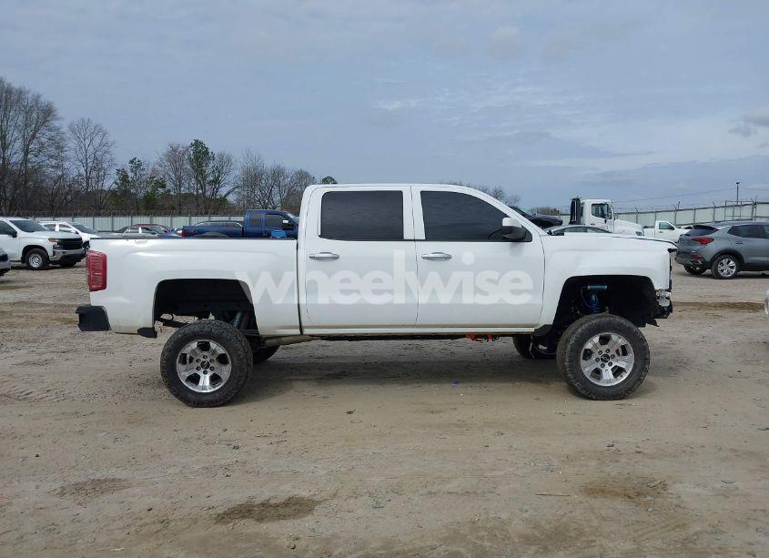 Photo 14 of 2014 Chevrolet Silverado 1500 2LT (VIN 3GCUKREC7EG502056)