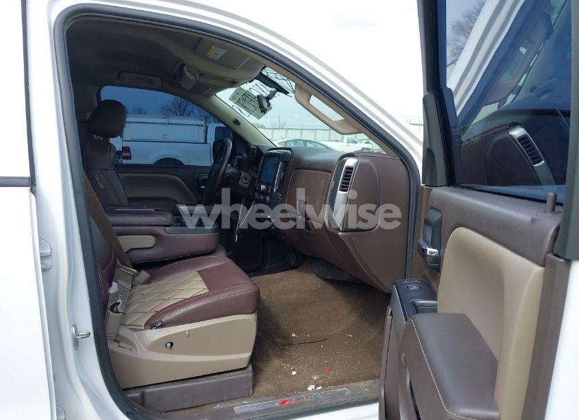 Photo 5 of 2014 Chevrolet Silverado 1500 2LT (VIN 3GCUKREC7EG502056)