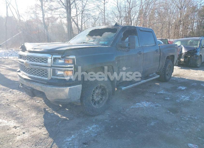 Photo 2 of 2015 Chevrolet Silverado 1500 1LT/2LT (VIN 3GCUKREC7FG110728)