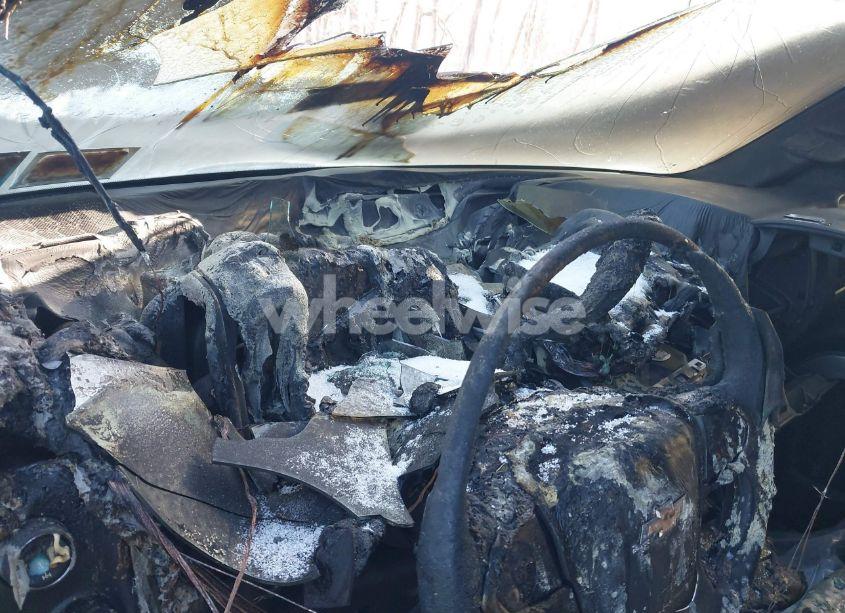 Photo 7 of 2015 Chevrolet Silverado 1500 1LT/2LT (VIN 3GCUKREC7FG110728)