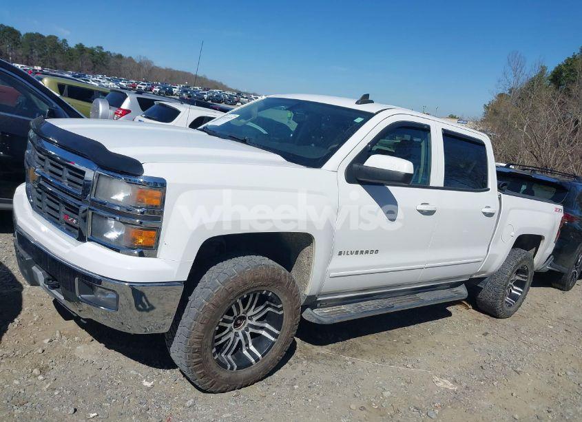 Photo 14 of 2015 Chevrolet Silverado 1500 2LT (VIN 3GCUKREC7FG179404)
