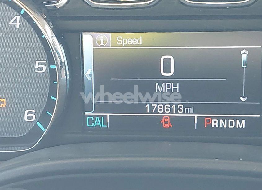 Photo 15 of 2015 Chevrolet Silverado 1500 2LT (VIN 3GCUKREC7FG179404)